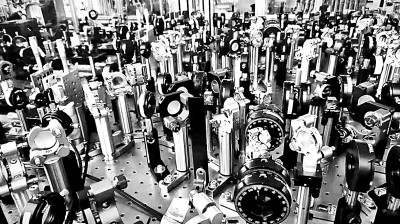 量子計算原型機“九章三號”實驗裝置示意圖（部分）。圖片由中國科學(xué)技術(shù)大學(xué)提供