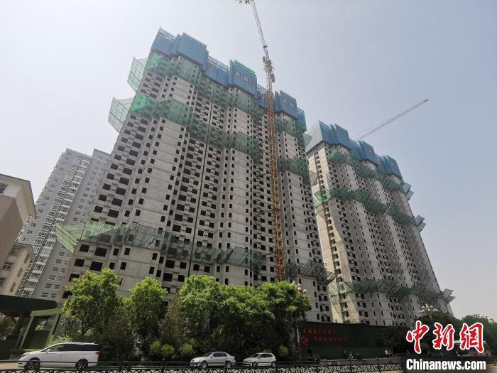 資料圖：一棚戶區(qū)住房改造項目?！「叻宸?攝